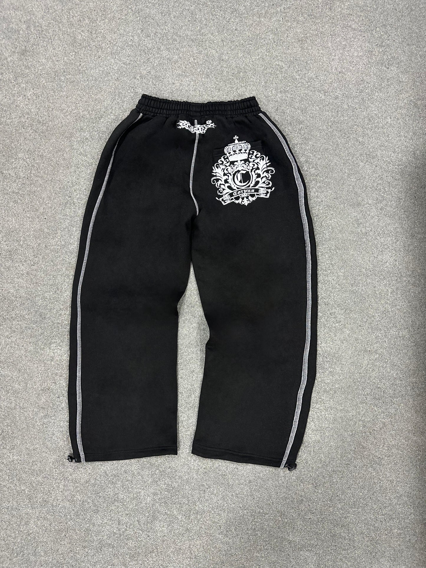 BLACK CORPUS JOGGER